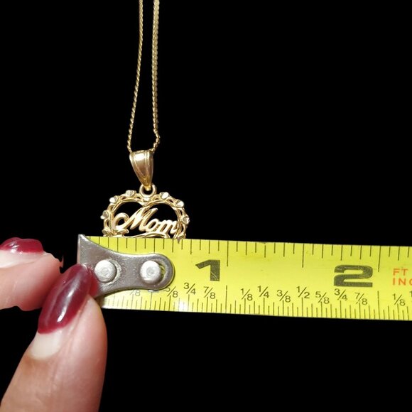 14k Gold Necklace 16” Chain w/Michael Anthony Mom 14K Pendant 2.4 Grams Total - Picture 9 of 11